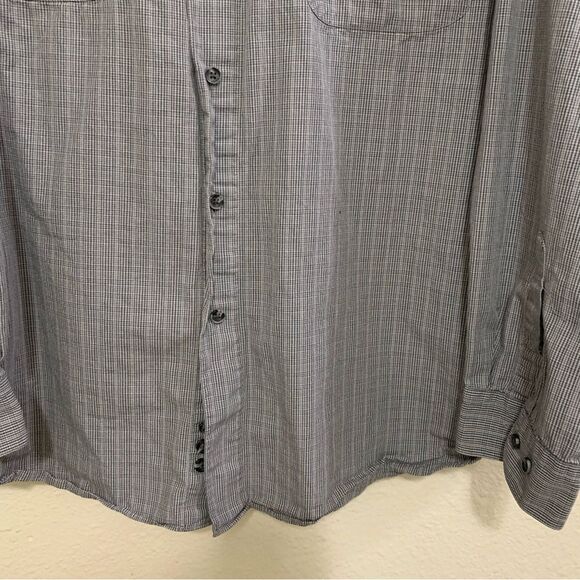 Eddie Bauer Cotton Button Up Pockets Shirt Men's Gray Plaid XXL. - Picture 4 of 12